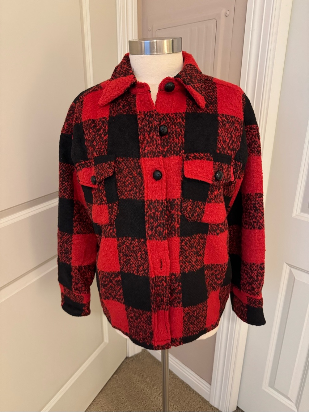 POMANDER PLACE Buffalo Plaid Jacket